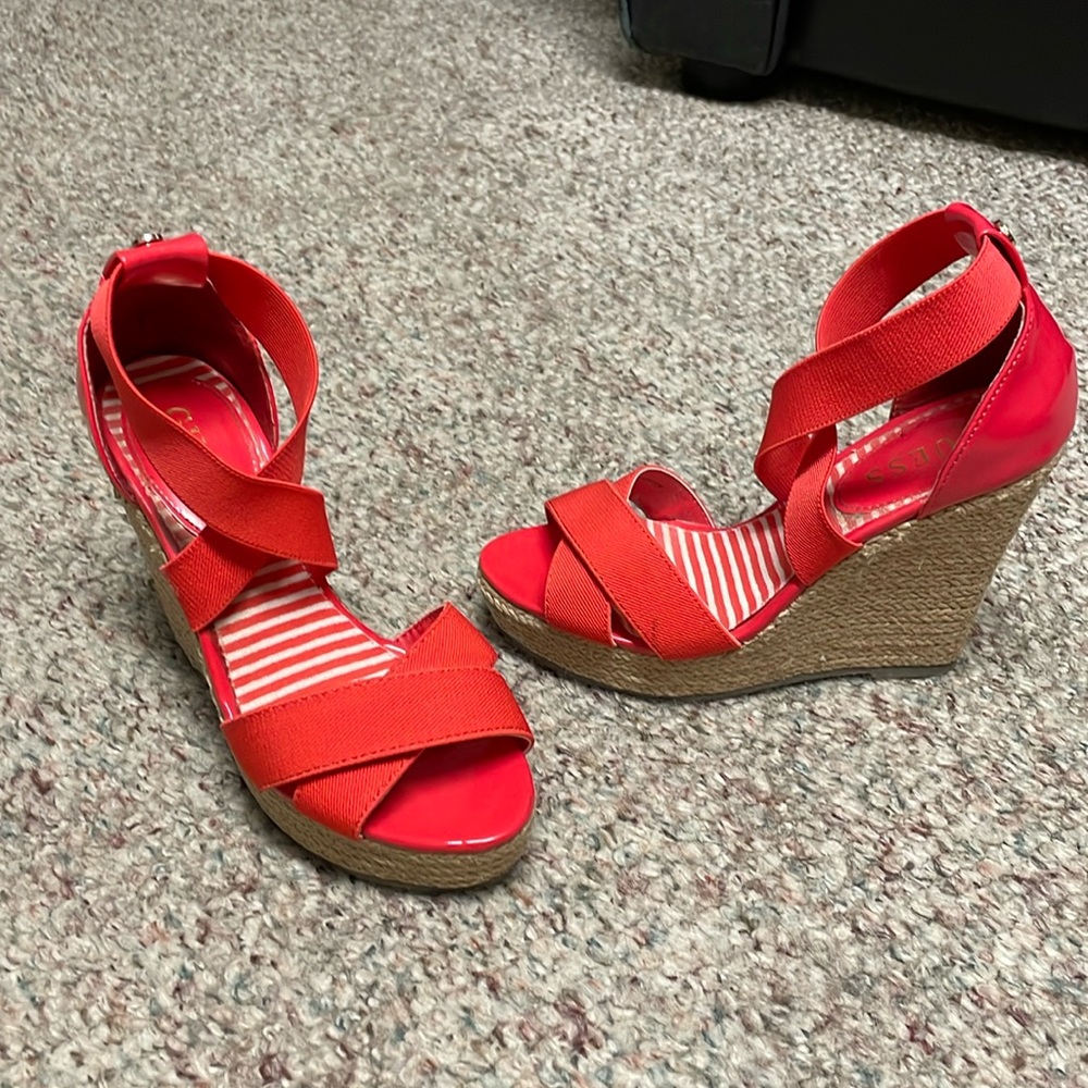 New GUESS rope wedge sandals